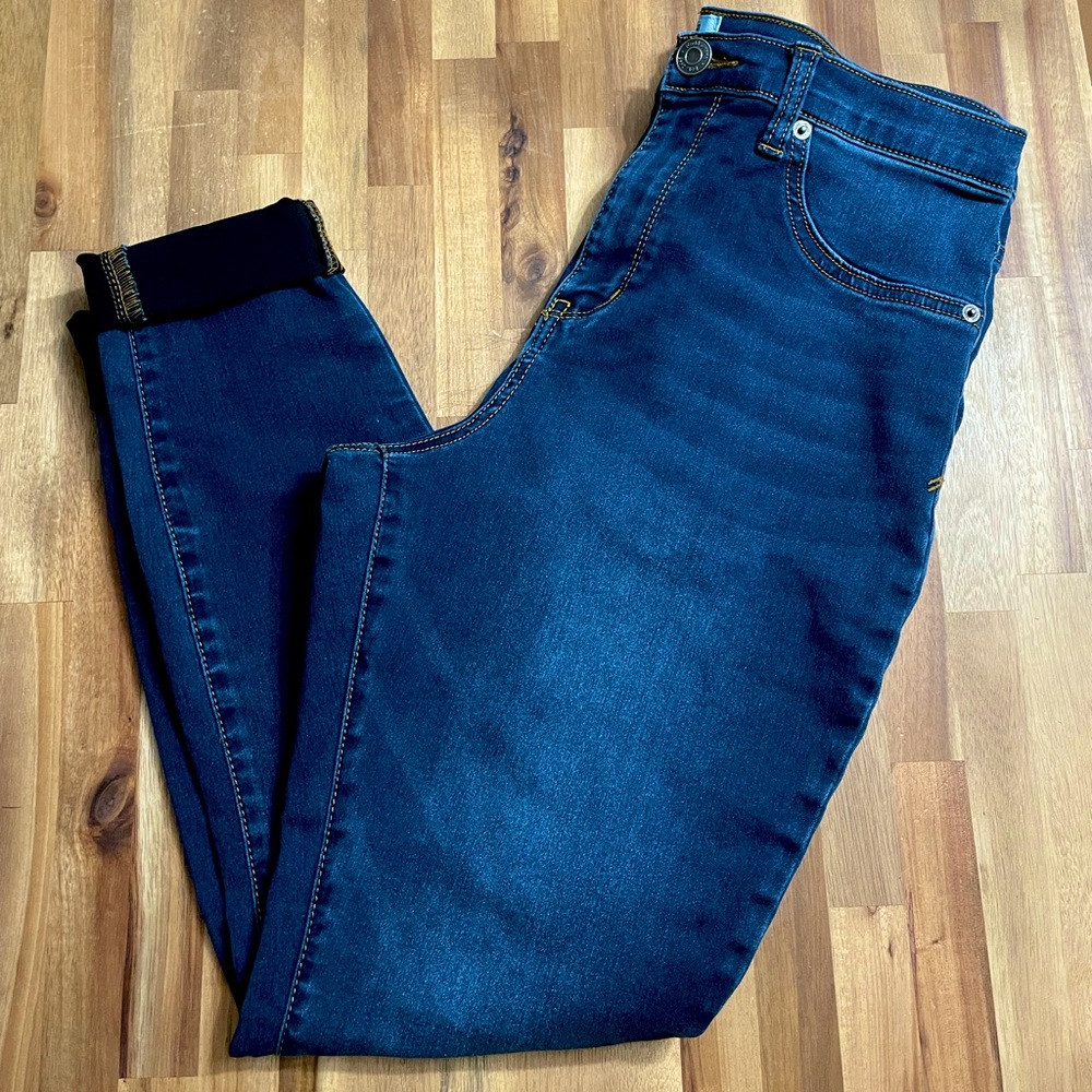 Mudd Super Rise Jeggings